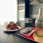 Le Cocon Art Deco カリュイール・エ・キュイール